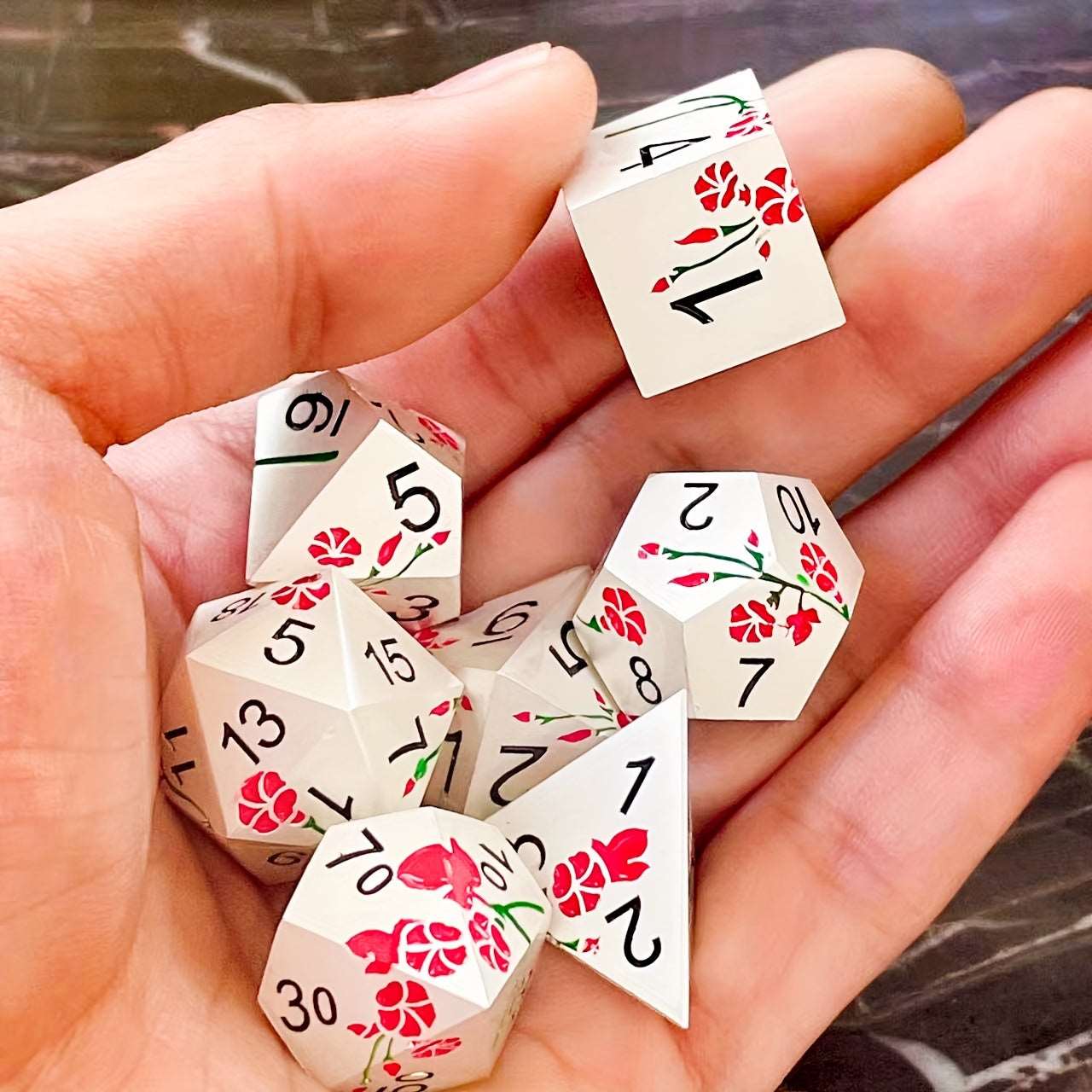 7pcs/set Metal Zinc Alloy Dice Set, Petal Style Dice For Entertainment